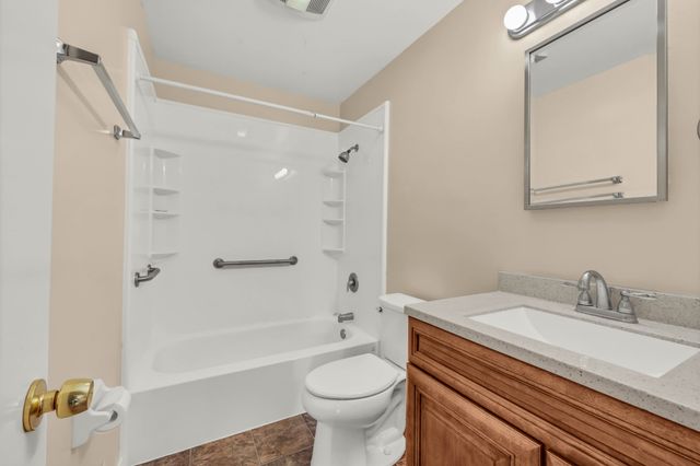 443 Appleton Dr, Clarksville, TN 37042