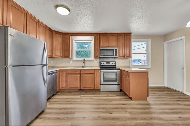 443 Appleton Dr, Clarksville, TN 37042