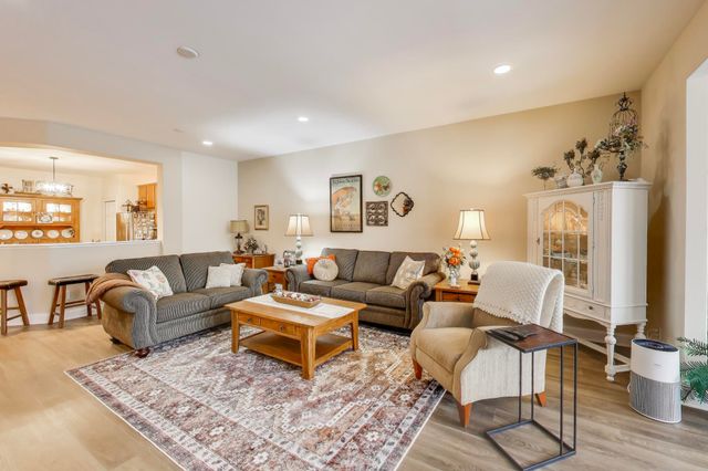 1465 Mybeck Place, Crown Point, IN 46307