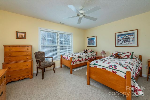 128 Sullivan Lane, Lake Lure, NC 28746