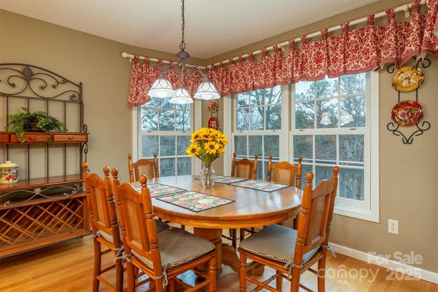 128 Sullivan Lane, Lake Lure, NC 28746