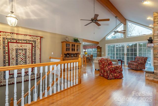 128 Sullivan Lane, Lake Lure, NC 28746