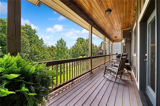 65 Cottage Lane, Toccoa, GA 30577