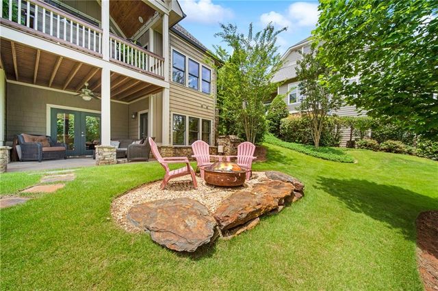 65 Cottage Lane, Toccoa, GA 30577