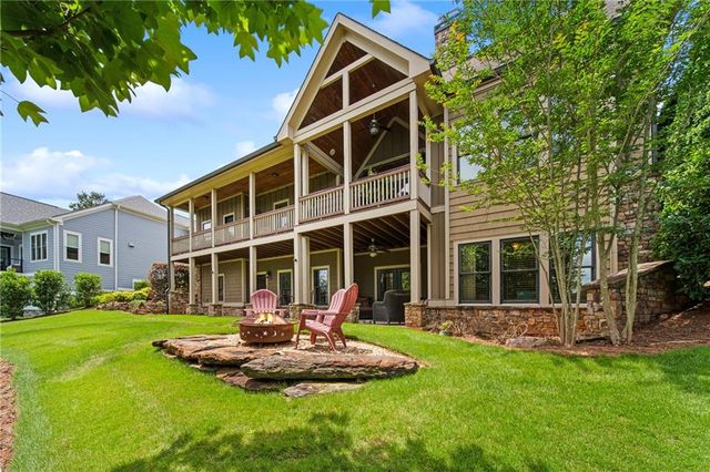 65 Cottage Lane, Toccoa, GA 30577