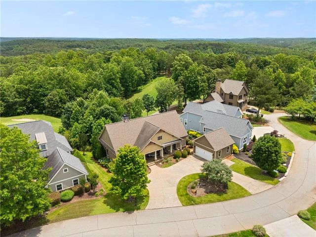 65 Cottage Lane, Toccoa, GA 30577