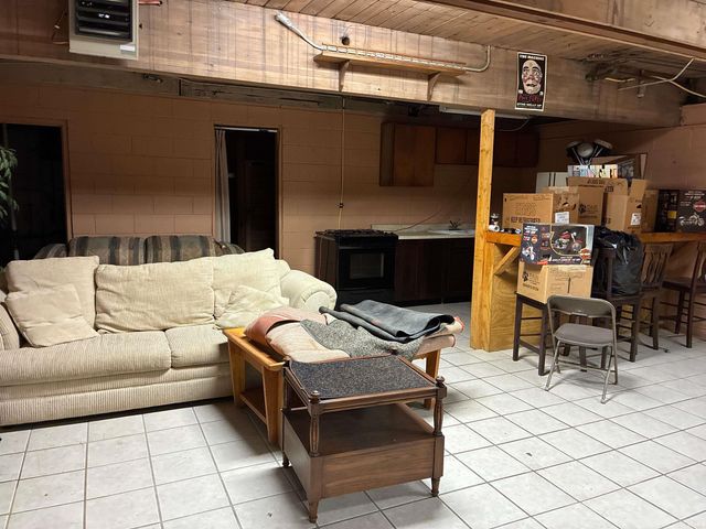 54193 Quince Road, South Bend, IN 46628