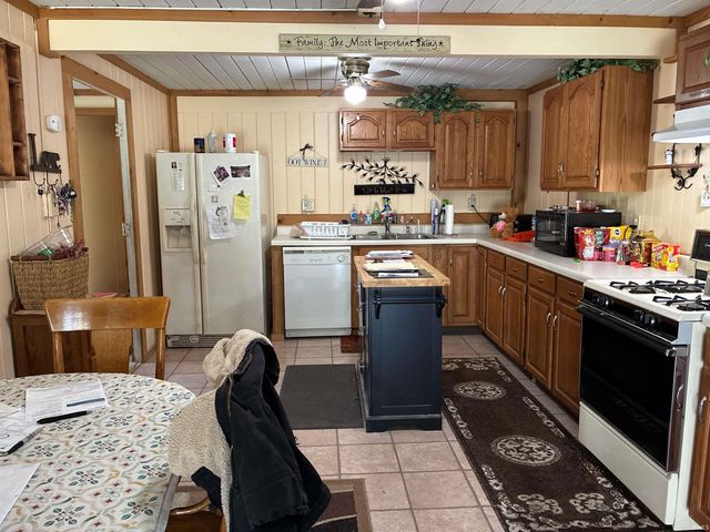 54193 Quince Road, South Bend, IN 46628