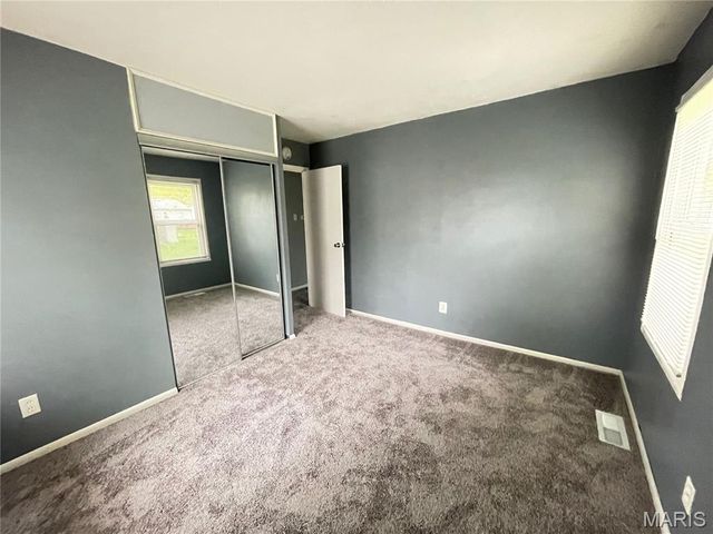 1335 Cabrillo Drive, St Louis, MO 63138