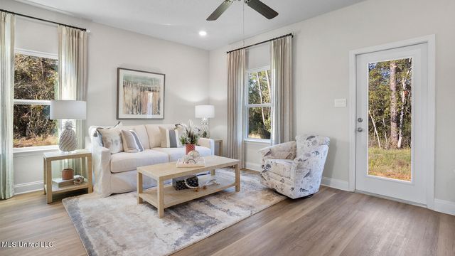 113 Harper Grove Circle, 18, Ocean Springs, MS 39564