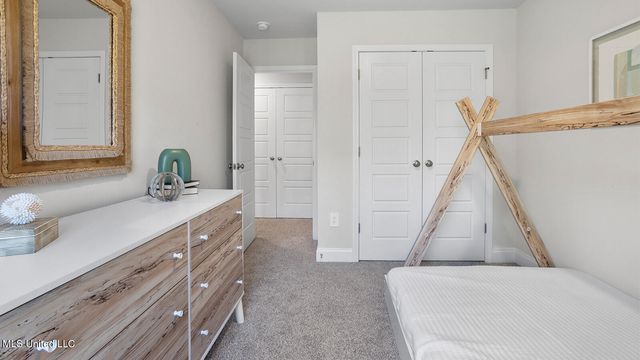 113 Harper Grove Circle, 18, Ocean Springs, MS 39564