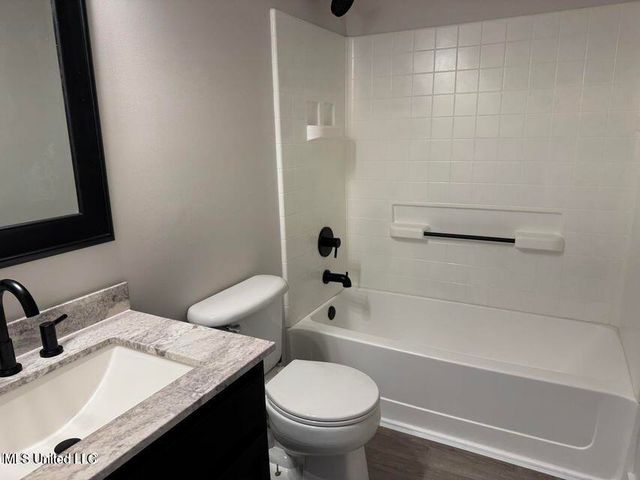 2306 Lewis Avenue, Pascagoula, MS 39567