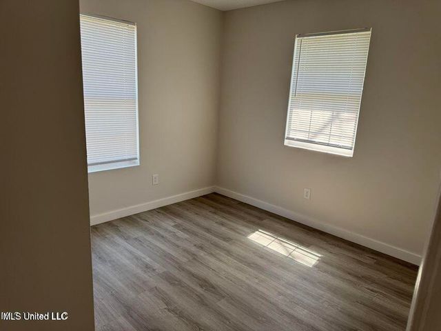 2306 Lewis Avenue, Pascagoula, MS 39567