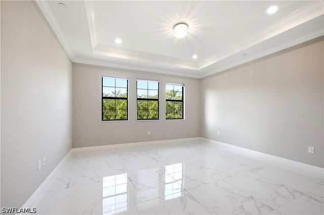 16374 Viansa WAY 301, Naples, FL 34110