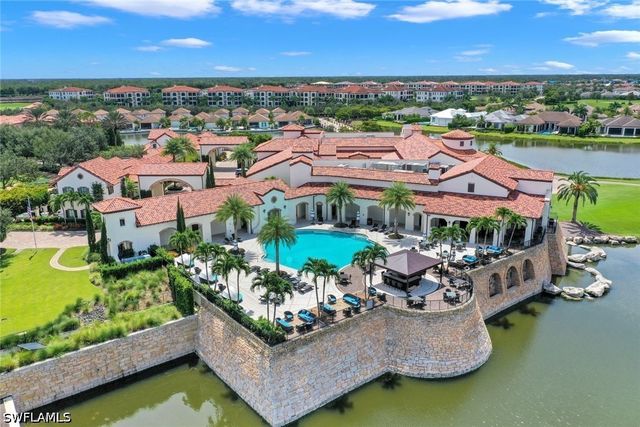 16374 Viansa WAY 301, Naples, FL 34110