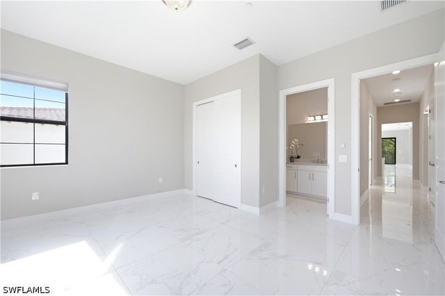16374 Viansa WAY 301, Naples, FL 34110