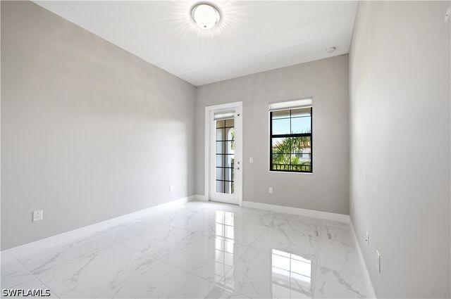 16374 Viansa WAY 301, Naples, FL 34110