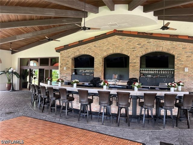 16374 Viansa WAY 301, Naples, FL 34110