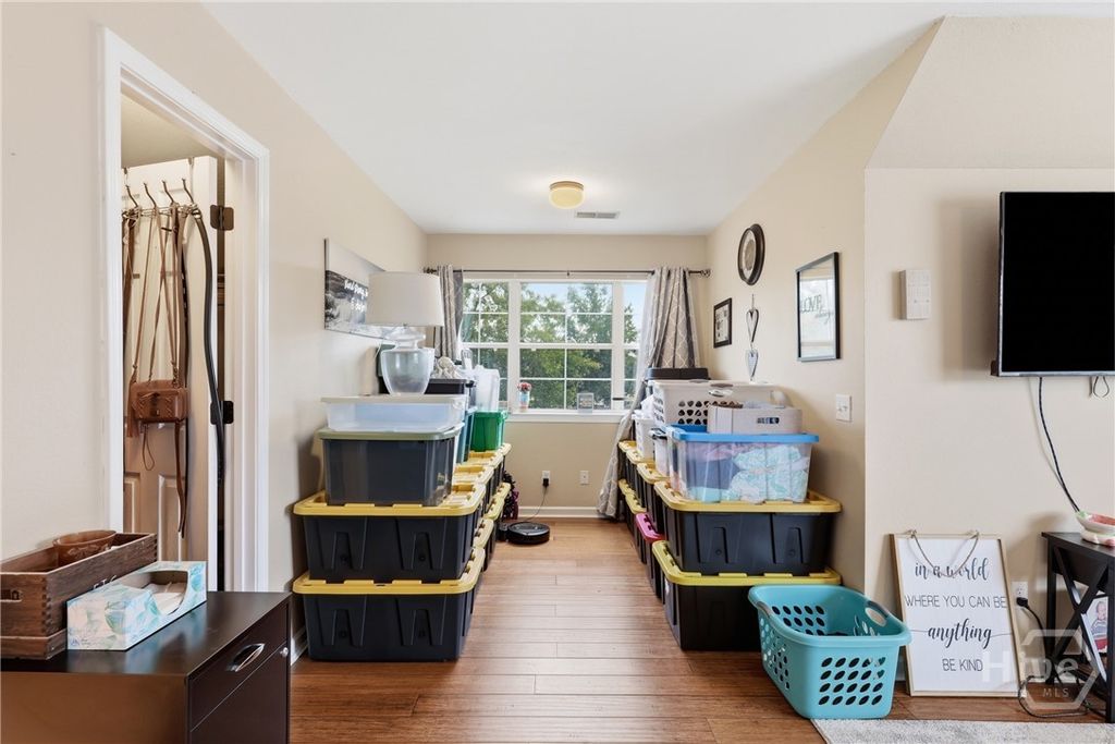 Image 17 of property listing at 27 Godley Park Way, Savannah, GA 31407