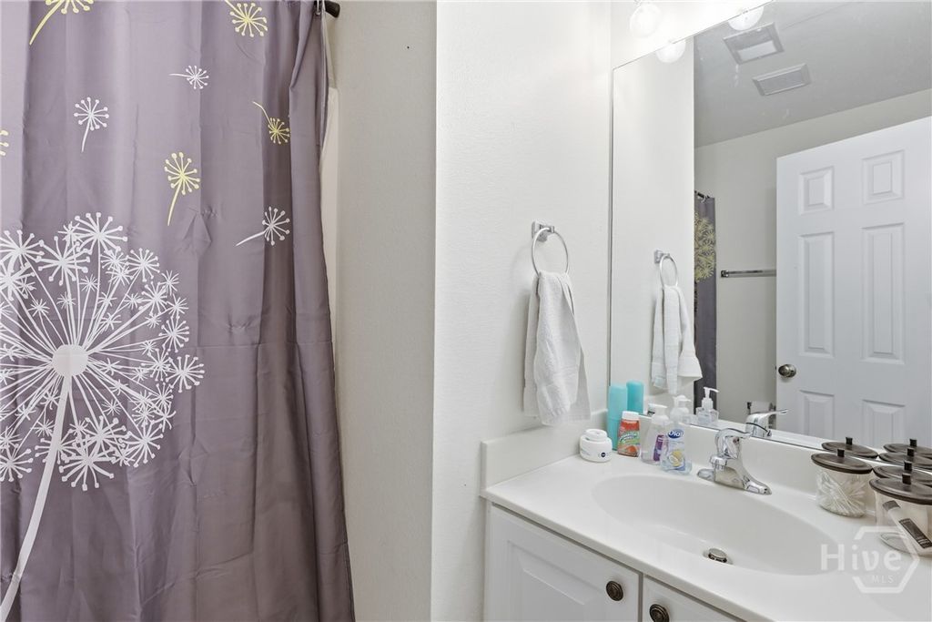 Image 25 of property listing at 27 Godley Park Way, Savannah, GA 31407