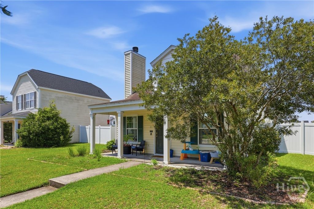 Image 3 of property listing at 27 Godley Park Way, Savannah, GA 31407