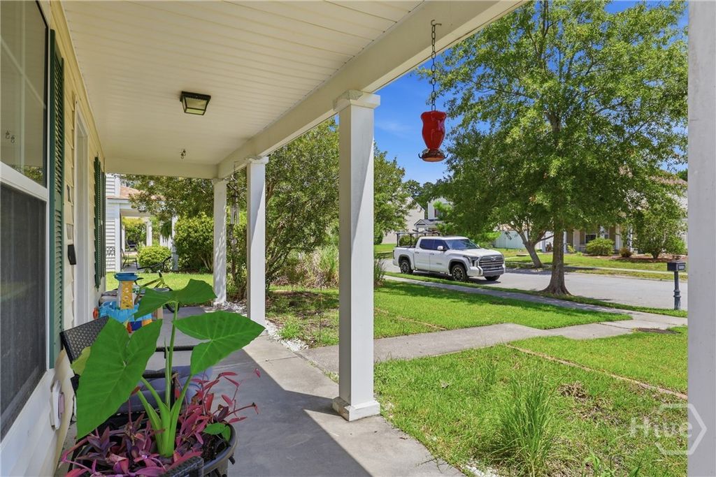 Image 4 of property listing at 27 Godley Park Way, Savannah, GA 31407
