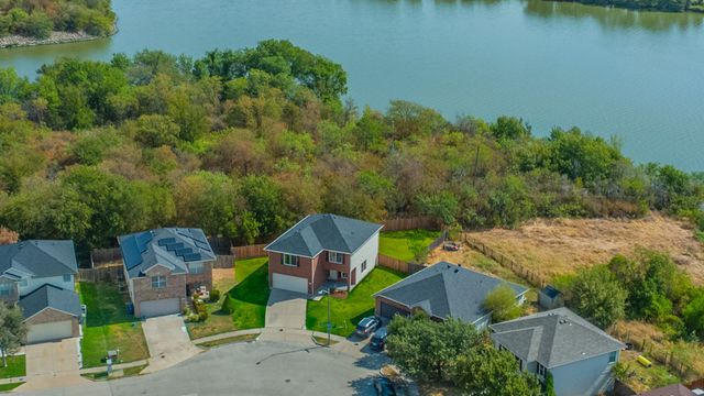 1997 Courtside Drive, Dallas, TX 75051