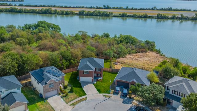 1997 Courtside Drive, Dallas, TX 75051