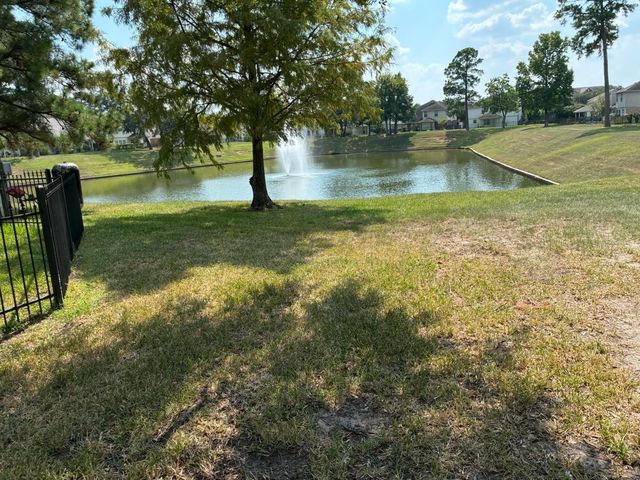 3310 Manor Tree Lane, Houston, TX 77068