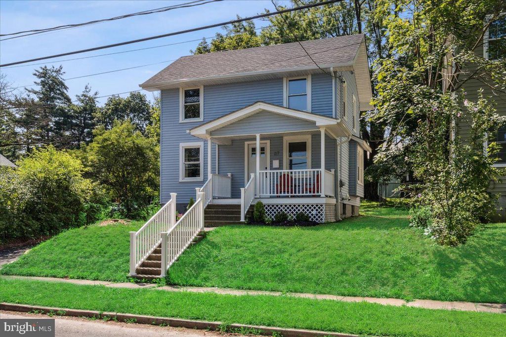 87 COLUMBIA AVE, Hopewell, NJ 08525