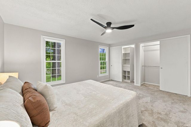 11207 Illinois Rd, Fort Wayne, IN 46814