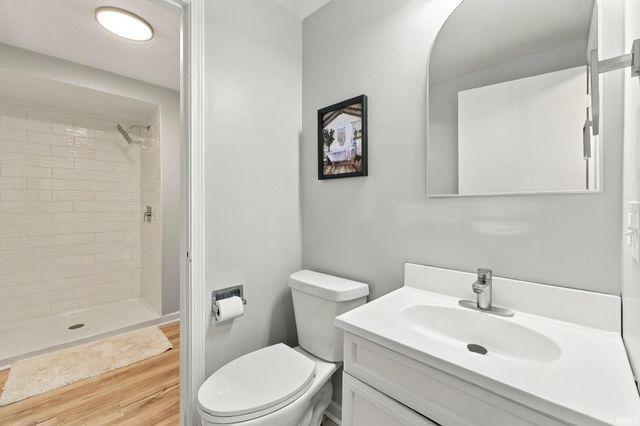 11207 Illinois Rd, Fort Wayne, IN 46814
