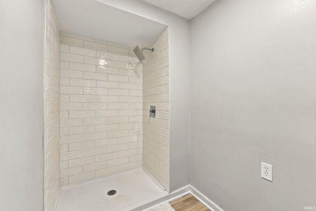 11207 Illinois Rd, Fort Wayne, IN 46814