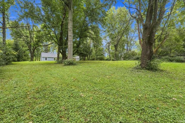 11207 Illinois Rd, Fort Wayne, IN 46814