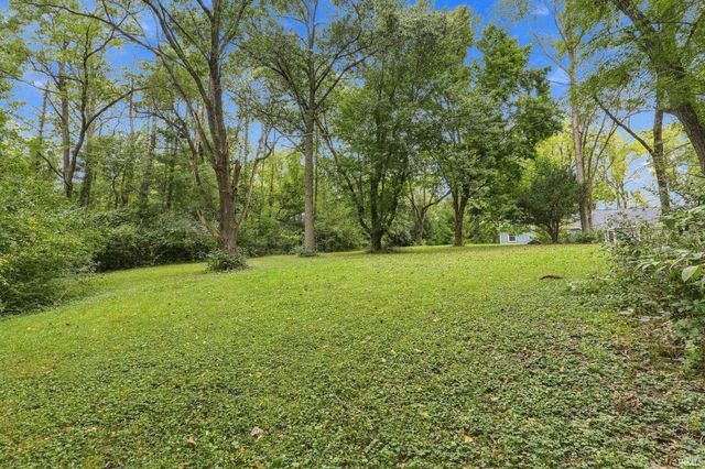 11207 Illinois Rd, Fort Wayne, IN 46814