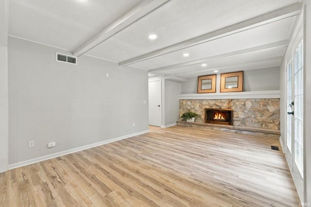 11207 Illinois Rd, Fort Wayne, IN 46814