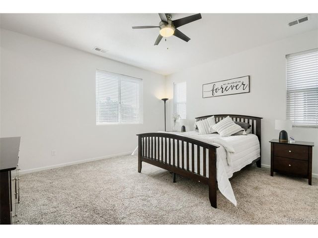 230 S Langdale Ct, Aurora, CO 80018