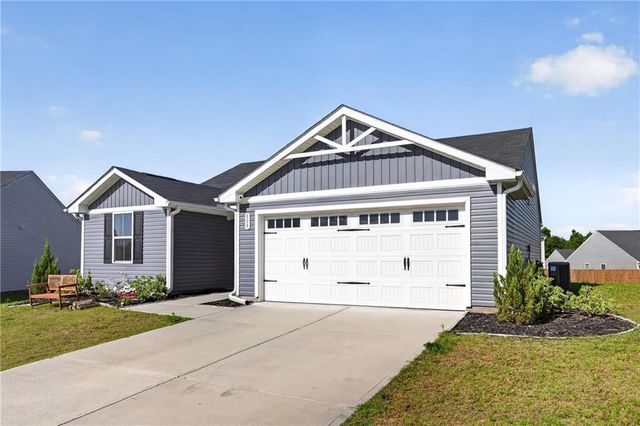 309 Cooper Lane, Calhoun, GA 30701