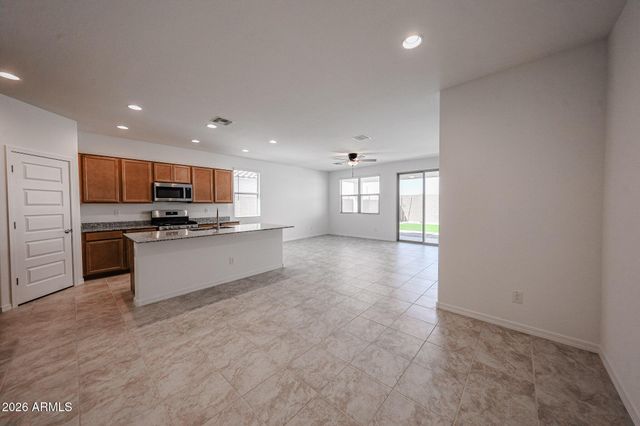 26134 N 170th Avenue, Surprise, AZ 85387