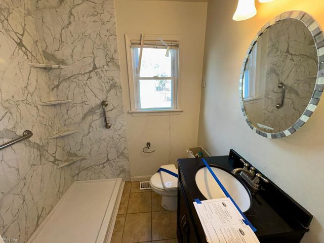 8521 Chapin ST, Norfolk, VA 23503