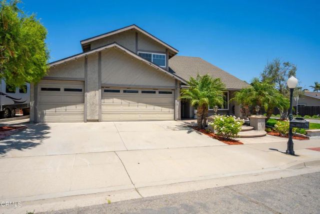 2292 Buffalo Avenue, Ventura, CA 93003