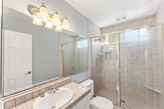 2292 Buffalo Avenue, Ventura, CA 93003