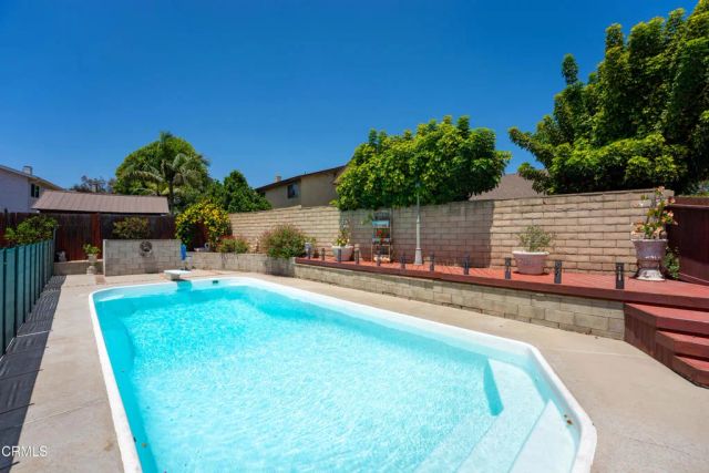 2292 Buffalo Avenue, Ventura, CA 93003