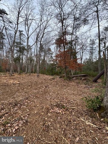 4 SEAGRASS CT, King George, VA 22485