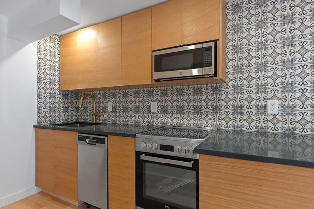 511 Beacon St 2, Boston, MA 02215