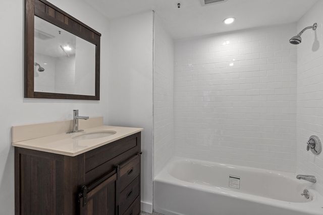 511 Beacon St 2, Boston, MA 02215