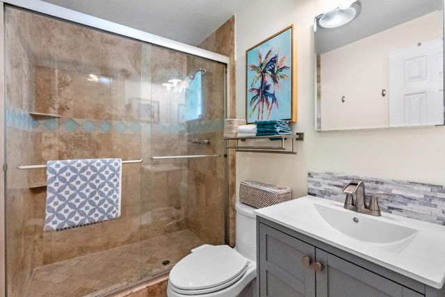 1521 Venus Avenue, Jupiter, FL 33469