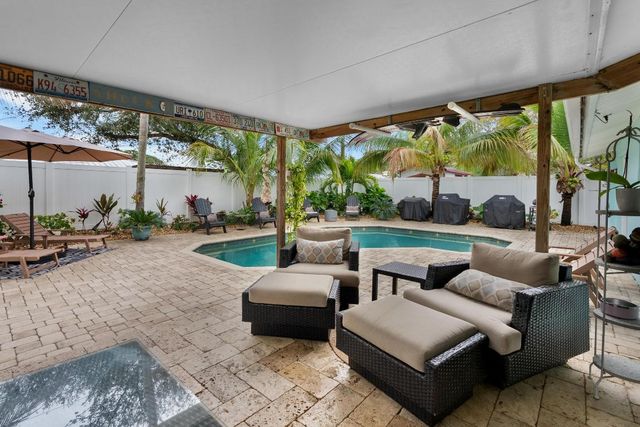 1521 Venus Avenue, Jupiter, FL 33469