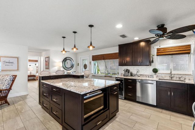 1521 Venus Avenue, Jupiter, FL 33469