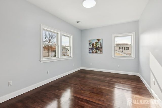 239 Suttons Lane, Edison, NJ 08817